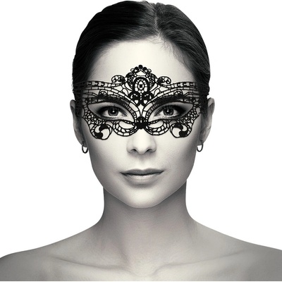 Coquette Chic Desire Lace Mask