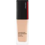 Shiseido Synchro Skin Self-Refreshing Foundation Advanced дълготраен фон дьо тен SPF 30 цвят 220 Linen 30ml