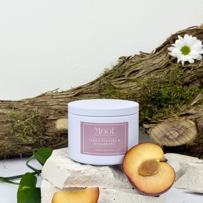 KNOT Soy candle Černá švestka & rebarbora 200 g