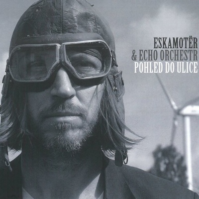 ESKAMOTER POHLED DO ULICE CD