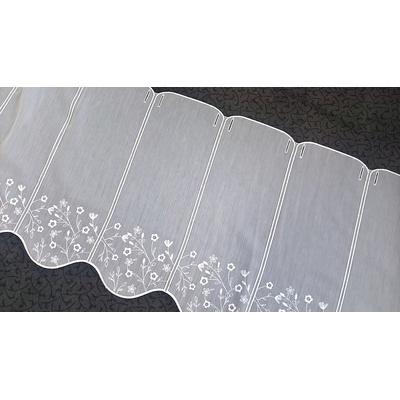 Vyšívaná záclona na vitrážku GERSTER 11648 KYTIČKY 60 cm