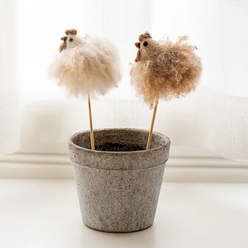 Wikholm Form Zápich slepička Mess Hnědá