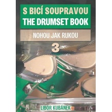 S bicí soupravou nohou jak rukou
