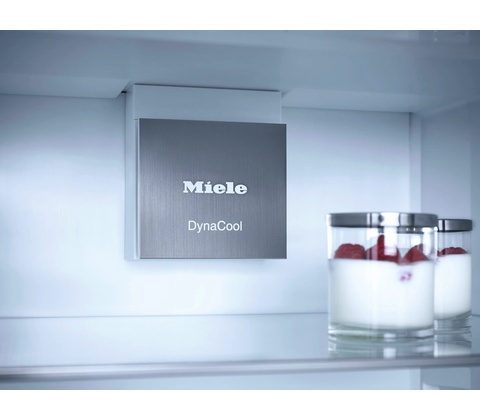 Miele K 7737 D