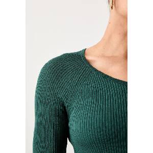 Weekend Max Mara тениска тип пуловер дамска с вискоза WKDTENENTE (2625366091600)