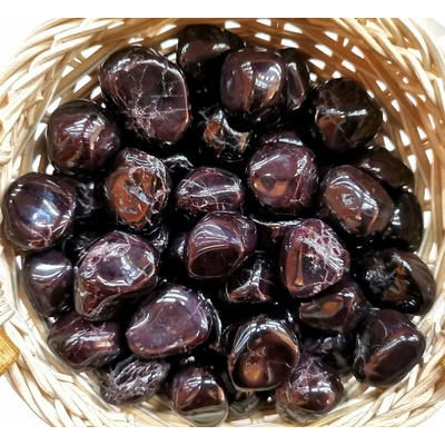 Nefertitis Granát vesuvián matrix tromlovaný - XL - cca 3 - 4 cm