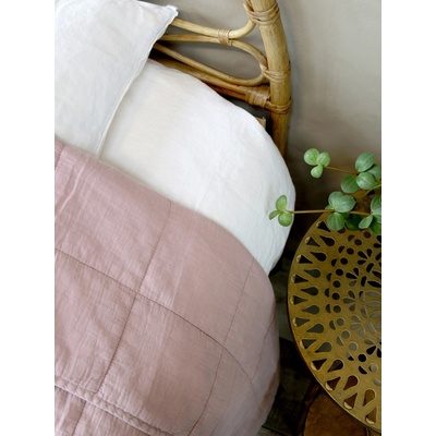 Chic Antique Ružový bavlnený prehoz s opraným vzhľadom Vintage Quilt 260 x 240cm