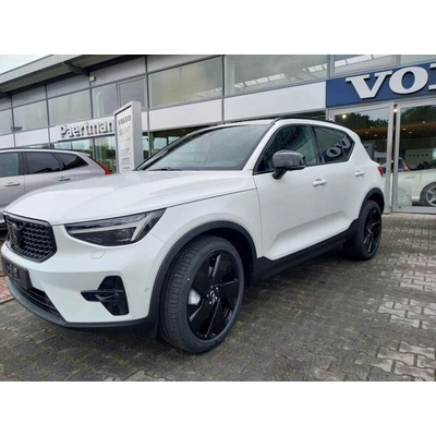 Volvo XC40 Plus 120 kW