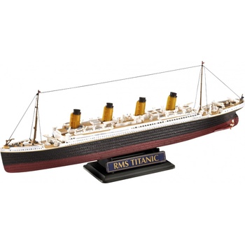 Revell Сглобяем модел Revell - Подаръчен комплект R. M. S. Titanic (R05727)