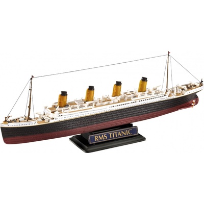 Revell Сглобяем модел Revell - Подаръчен комплект R. M. S. Titanic (R05727)