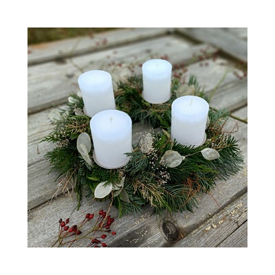 Balkonika Adventní věnec bílý rustikální 30 cm