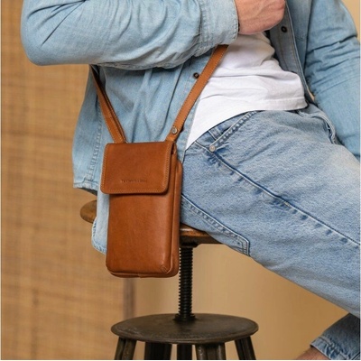 The Chesterfield Brand Langley Cognac