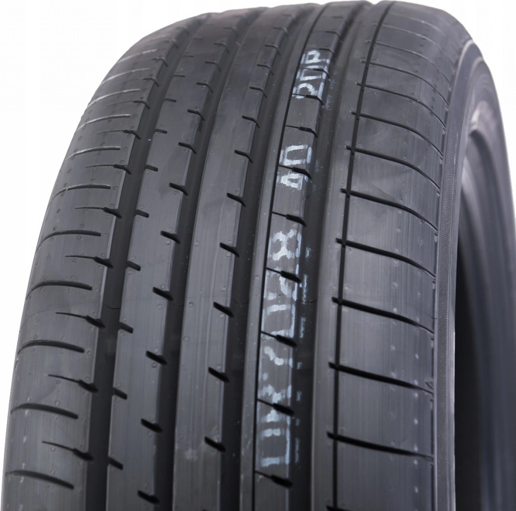 タイヤ・ホイール YOKOHAMA 215/55R17 BluEarth AE61 YA1994 Yokohama Bluearth-xt AE61 215/55 R17 94V od 105,3 € - Heureka.sk