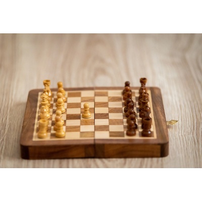 Magnetické drevené šachy LUX mini