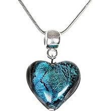 Lampglas Výnimočný náhrdelník Turquoise Heart s perlou s rýdzim striebrom NLH5