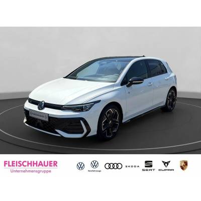 Volkswagen Golf 1.5 eTSI R-Line 110 kW