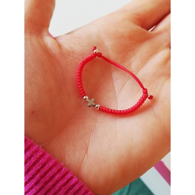 Бебешка гривна с червен конец и кръст (БГС12)