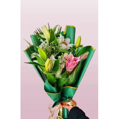 БУКЕТ ОТ ЛИЛИУМ