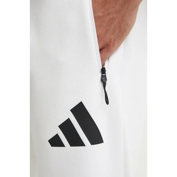 adidas Спортен панталон adidas ZNE в бяло с принт JF2449 (JF2449)