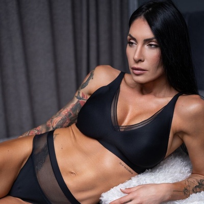 Gisela БЕЗШЕВЕН СУТИЕН БЕЗ БАНЕЛИ 1/10071 negro gisela