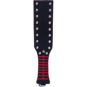Devil Sticks Кожена пляскалка с остри нитове "devil sticks spike" 36 см