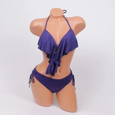 Бански в тъмнолилаво с къдрици и камъчета чашка В