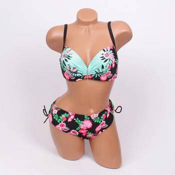 Image 1 of Дамски бански в черно с цветя - чашка d