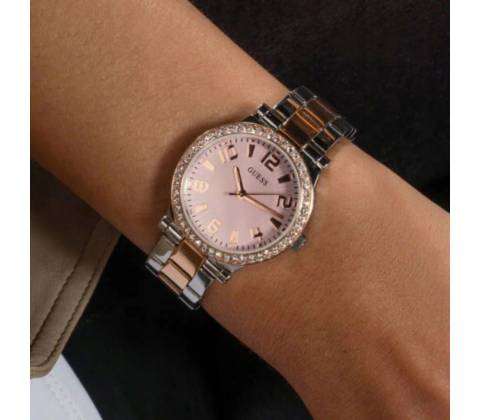 Guess GW0686L4