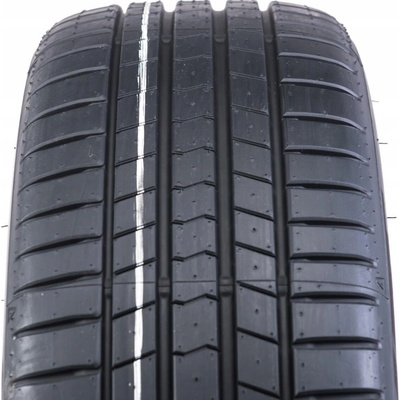 Falken Azenis FK510 225/45 R18 95W