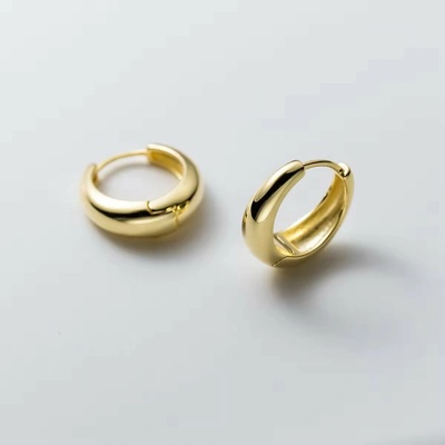 Olivie strieborné náušnice GOLD 9027