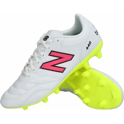 New Balance 442 V2 Academy FG bílé2