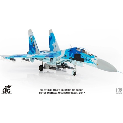 JC Wings Su-27UB Flanker-C Ukrainian Air Force 831st Tactical Aviation Bgd Blue 67 Mirgorod AB Ukraine 2017 1:72