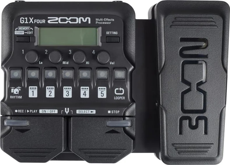 Zoom G1X Four