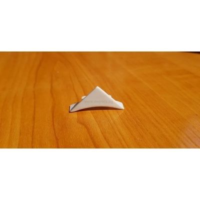 Тапа за водобранна лайсна бял Мрамор