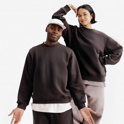Decathlon Unisex mikina s okrúhlym výstrihom hnedá 349