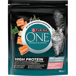 ONE High Protein 900 г Храна за възрастни котки с високо съдържание на сьомга