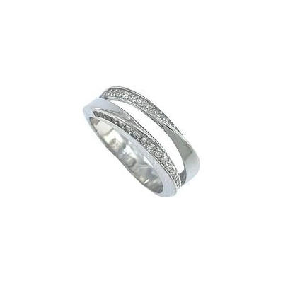 Infinitysilver Stříbrný prsten se zirkony kroucený OR37052