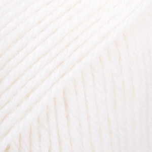 DROPS Design Karisma Uni Color 19 White Плетива прежда (101019)