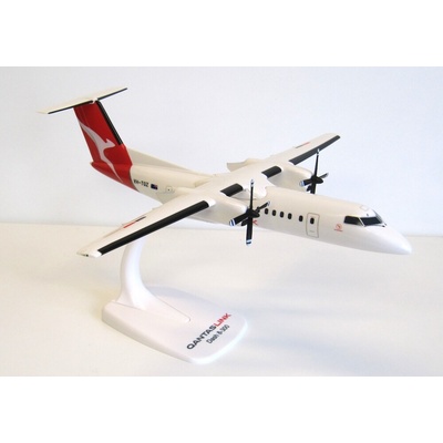 PPC Holland DHC-8-315Q Dash 8 QantasLink 2010s Colors Named Bundaberg Snap-Fit 1:100