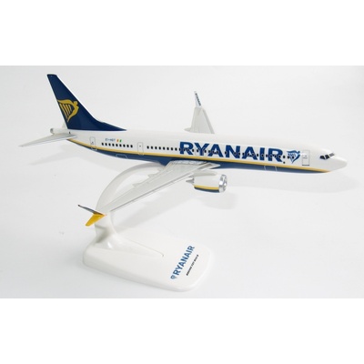 PPC Holland Boeing 737 MAX8 Ryanair 2010s Colors Snap-Fit 1:200