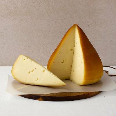 Sýr San Simon D.O. cca 1 kg