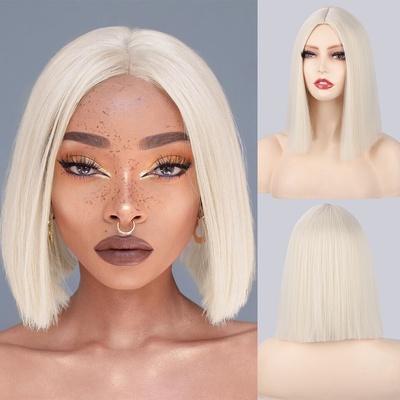Erin krátka parochňa zamatová blond