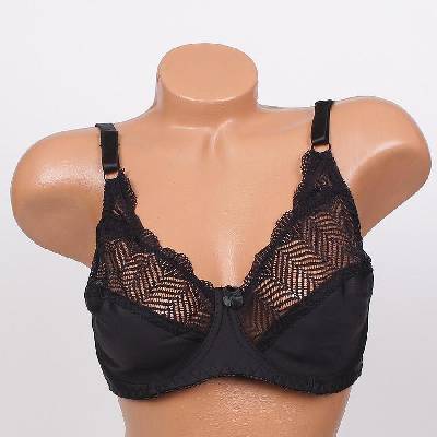 Стилен сутиен в черно с дантела и мека чашка - d