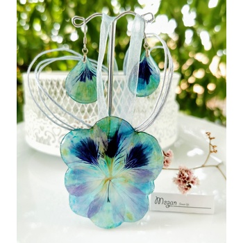 Meganflo Пъстра синя налба