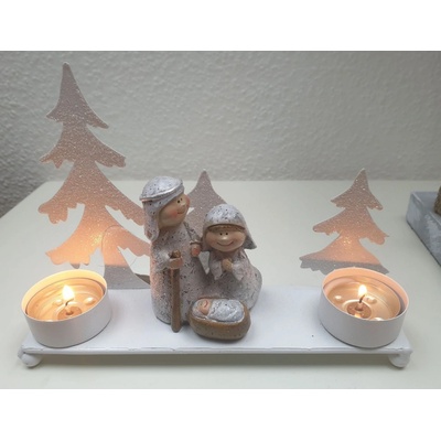 Bílý kovový svícen na čajové svíčky se svatou rodinou - 20*5*14cm - Ostatní