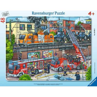 Ravensburger - Puzzle Firetruck Rescue - 40 - 99 piese