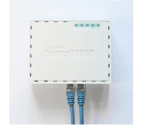 MikroTik RB750Gr3