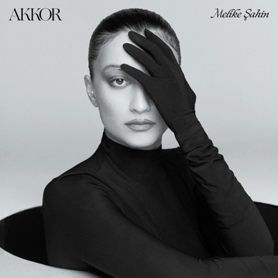 Melike Şahin - Akkor LP