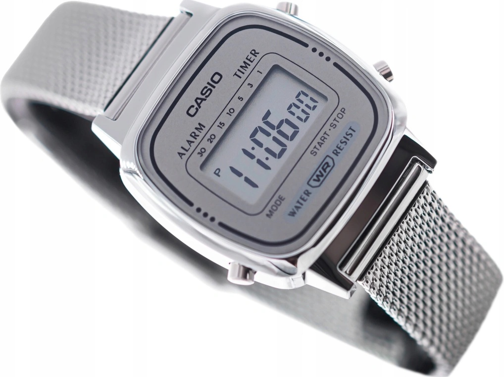 Casio LA-670WEM-7