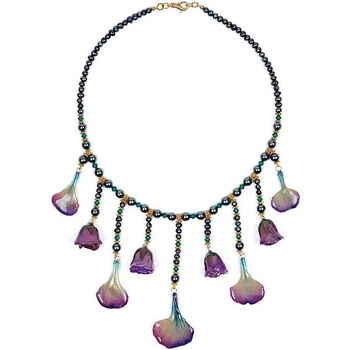 Image 1 of Dannyra Колие с естествени рози и венчелистчета от карамфил, перли и кристали Swarovski Rhapsody In Purple Dannyra Jewels